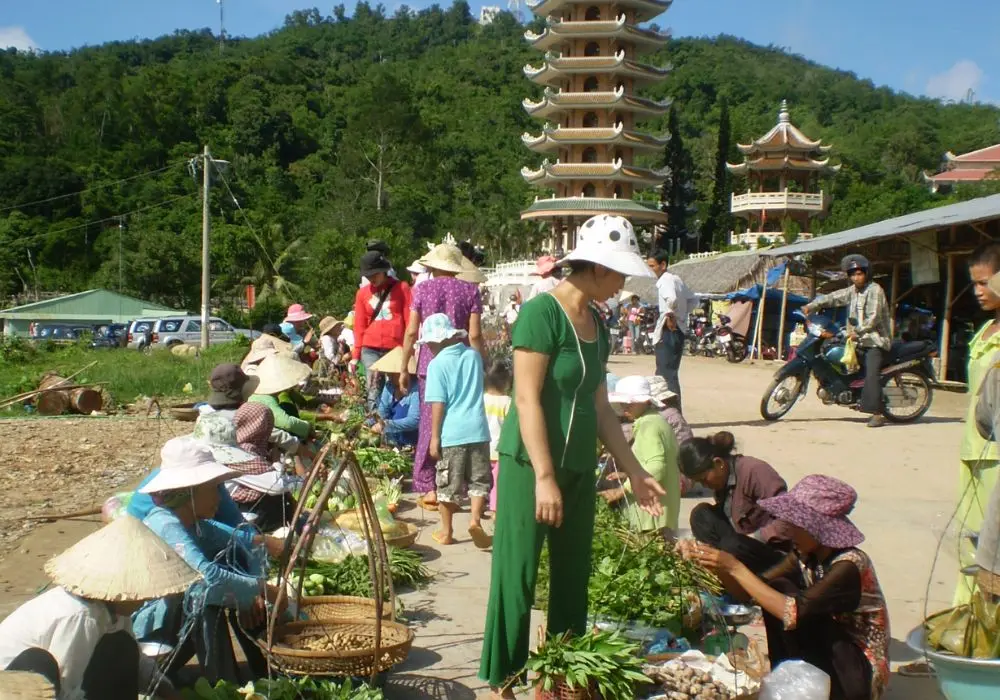 Về thăm Chợ M&acirc;y N&uacute;i Cấm cao nhất tại miền T&acirc;y s&ocirc;ng nước 3