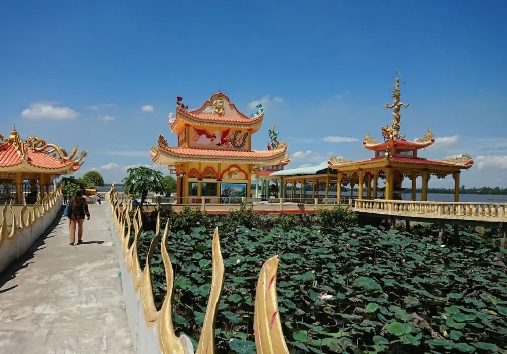 Về thăm Dinh Sơn Trung gắn liền với bao th&aacute;ng năm lịch sử 3