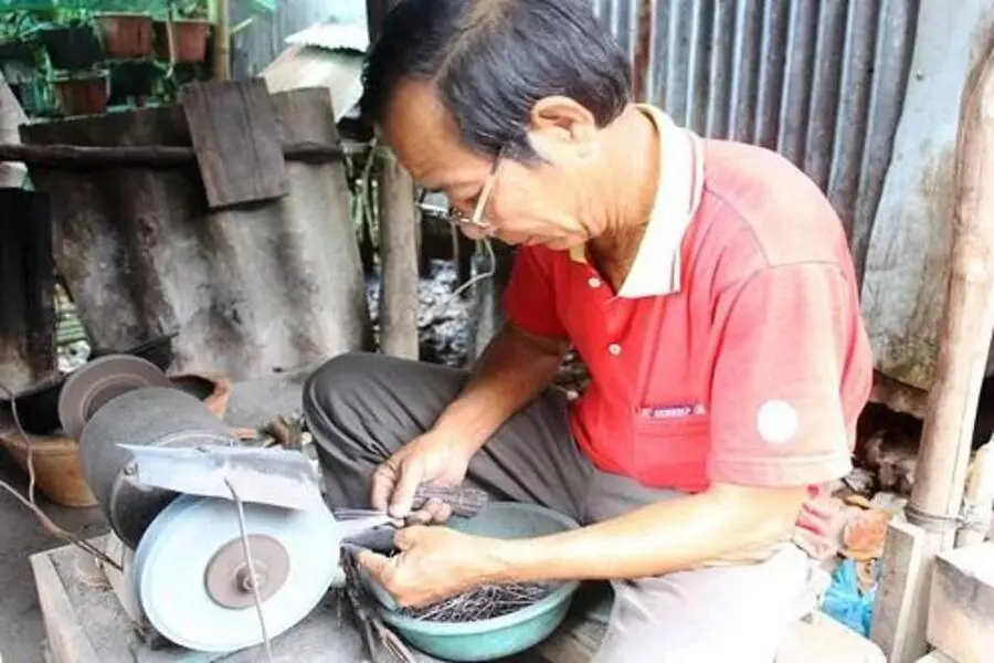 Khám phá làng nghề lưỡi câu Mỹ Hoà nổi tiếng ở An Giang