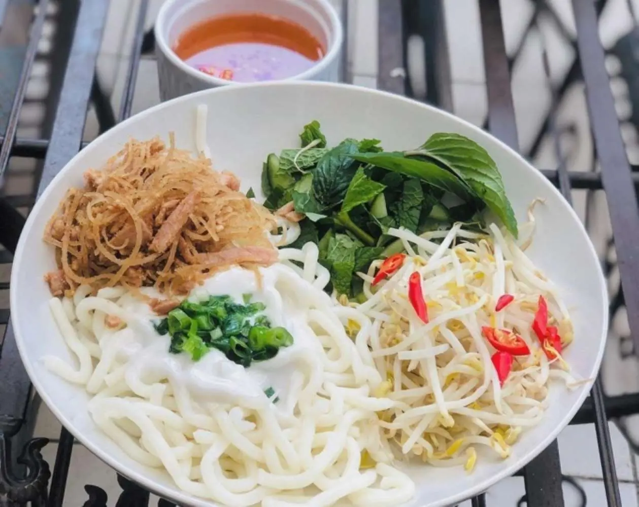 B&aacute;nh tằm b&igrave; T&acirc;n Ch&acirc;u An Giang, thưởng thức m&oacute;n ăn vặt ngon rẻ chất lượng 3