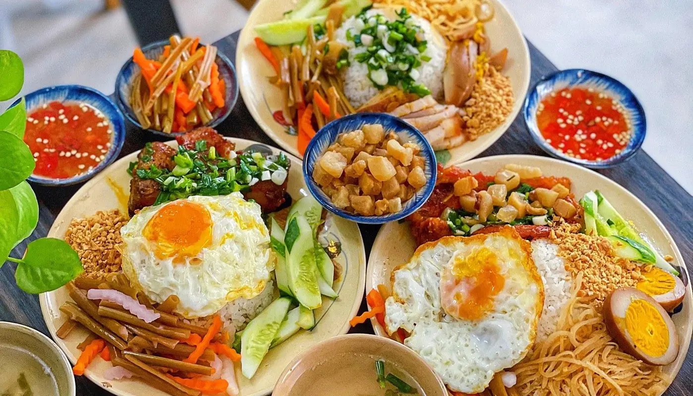 Cơm tấm Long Xuy&ecirc;n, m&oacute;n ăn đơn giản nhưng đầy cuốn h&uacute;t 2
