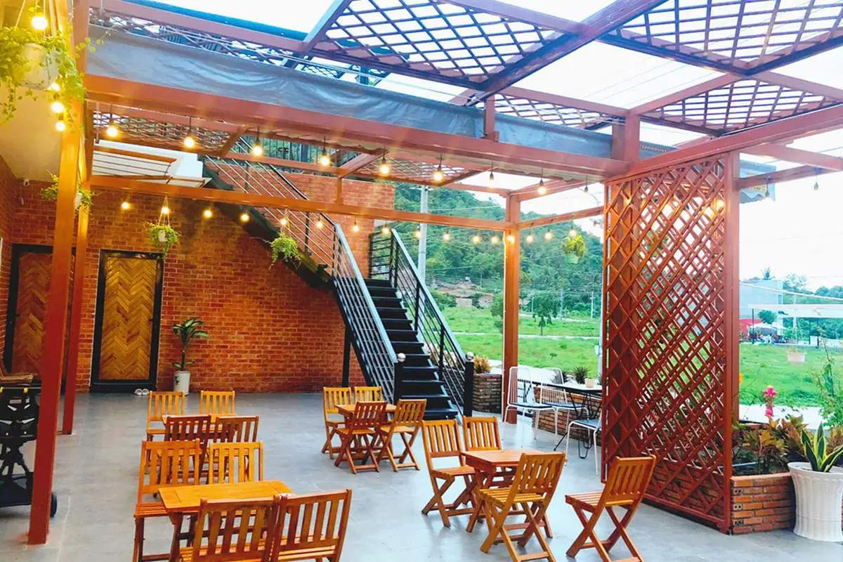 Đến KaLy Garden Coffee, nh&acirc;m nhi t&aacute;ch c&agrave; ph&ecirc; ngắm cảnh v&ugrave;ng Bảy N&uacute;i 4