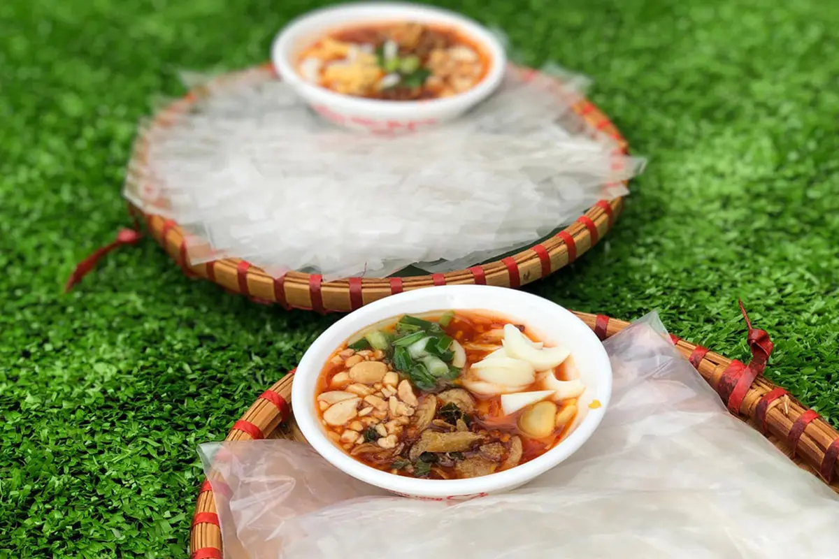 Đến KaLy Garden Coffee, nh&acirc;m nhi t&aacute;ch c&agrave; ph&ecirc; ngắm cảnh v&ugrave;ng Bảy N&uacute;i 10