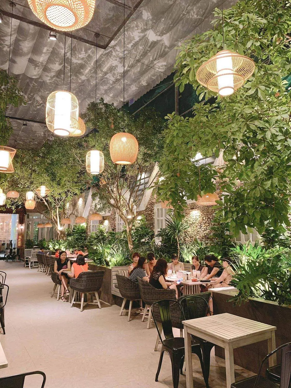 Đi t&igrave;m những Qu&aacute;n cafe vintage ở An Giang chuẩn thời &ldquo;&ocirc;ng b&agrave; anh&rdquo; 7