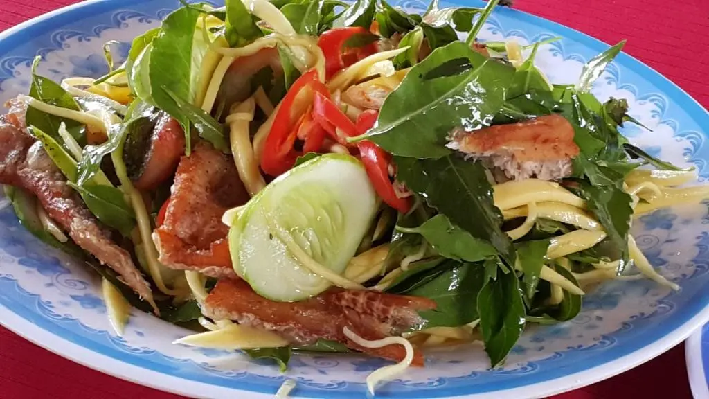Gỏi sầu đâu An Giang, vị đắng độc đáo miền sông nước 2