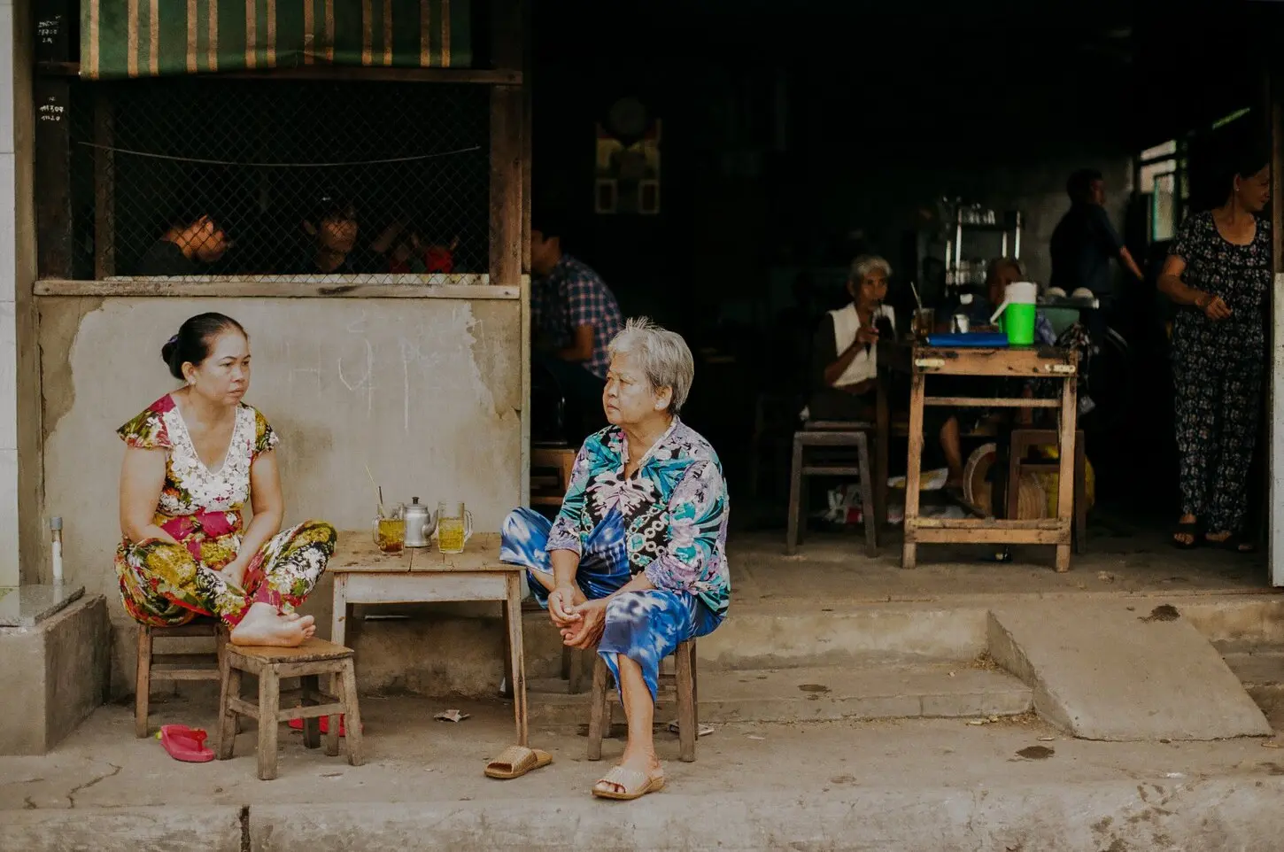 Kh&aacute;m ph&aacute; C&agrave; ph&ecirc; vợt Hai Ngầu (Long Xuy&ecirc;n) c&oacute; tuổi đời hơn 50 năm 2