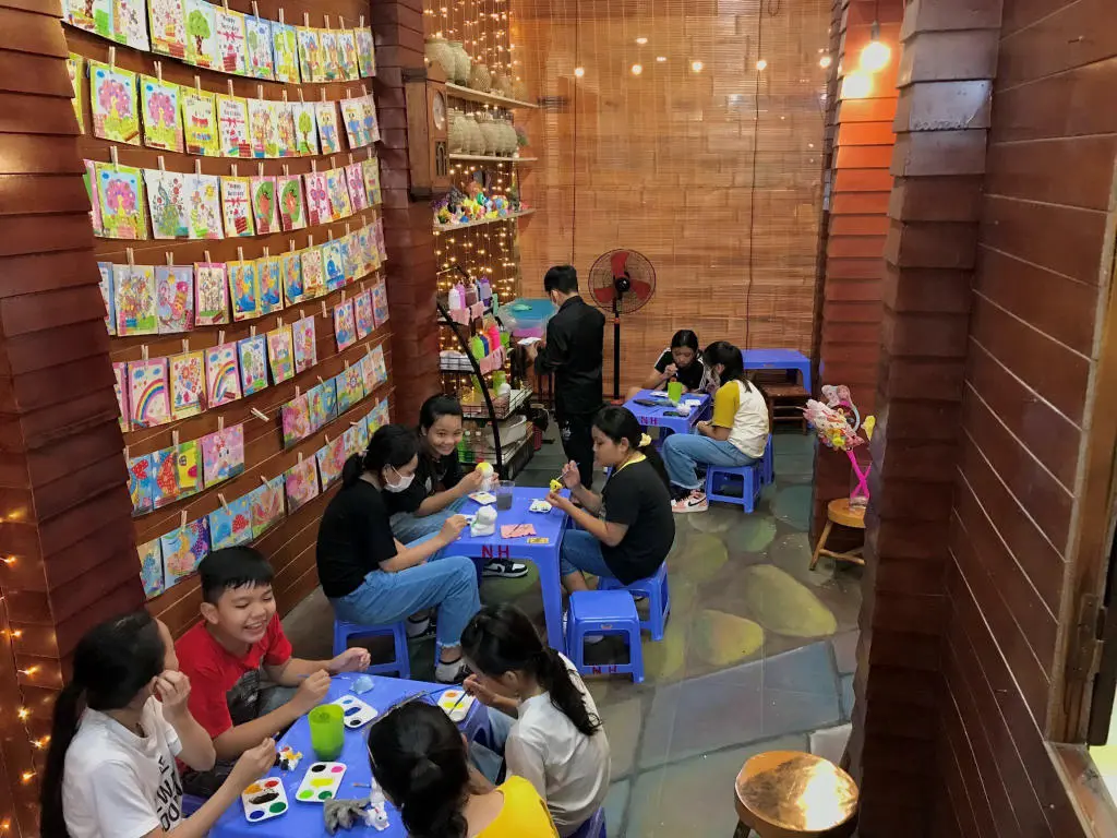 Kh&aacute;m ph&aacute; Panda Cafe độc đ&aacute;o nhất nh&igrave; Th&agrave;nh phố Long Xuy&ecirc;n 4