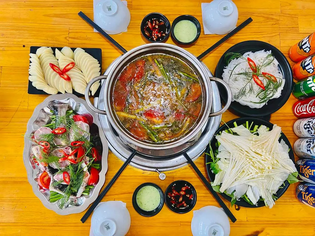 Lẩu c&aacute; 658, qu&aacute;n lẩu l&acirc;u năm trứ danh ở An Giang 2