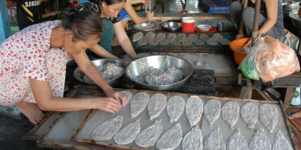 Thưởng thức kh&ocirc; rắn An Ph&uacute;, đặc sản trứ danh xứ An Giang 4