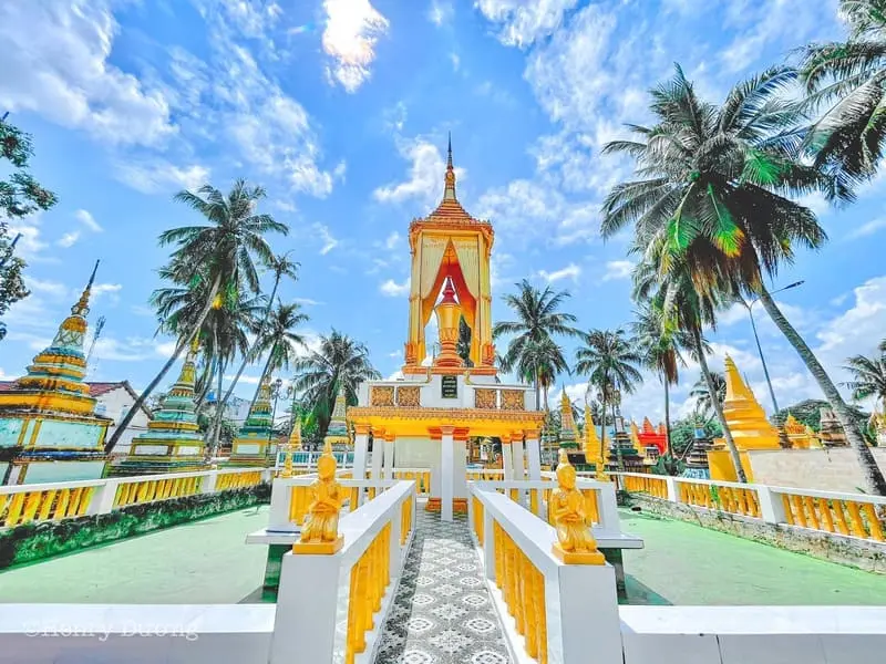 Ch&ugrave;a Prey Veng An Giang, kh&ocirc;ng gian Phật gi&aacute;o ấn tượng 5