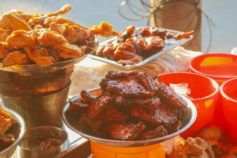 Qu&aacute;n cơm, hủ tiếu B&agrave; Hiền hơn 20 năm ở An Giang 9