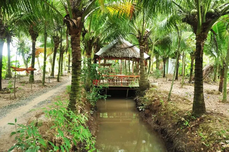 Xu&ocirc;i d&ograve;ng lịch sử c&ugrave; lao Gi&ecirc;ng kh&aacute;m ph&aacute; n&eacute;t đẹp đời sống, văn h&oacute;a 8