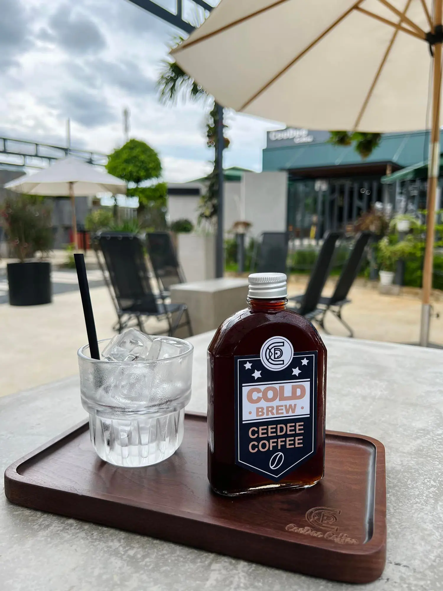 CeeDee Coffee, g&oacute;c nhỏ cho những người th&iacute;ch chill 4