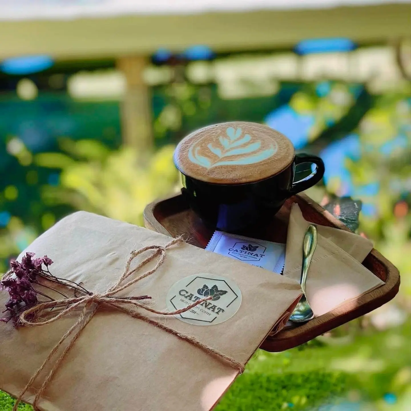 Chưa đến Cafe Catinat độc đ&aacute;o l&agrave; chưa tới phố n&uacute;i B'lao thơ mộng 4