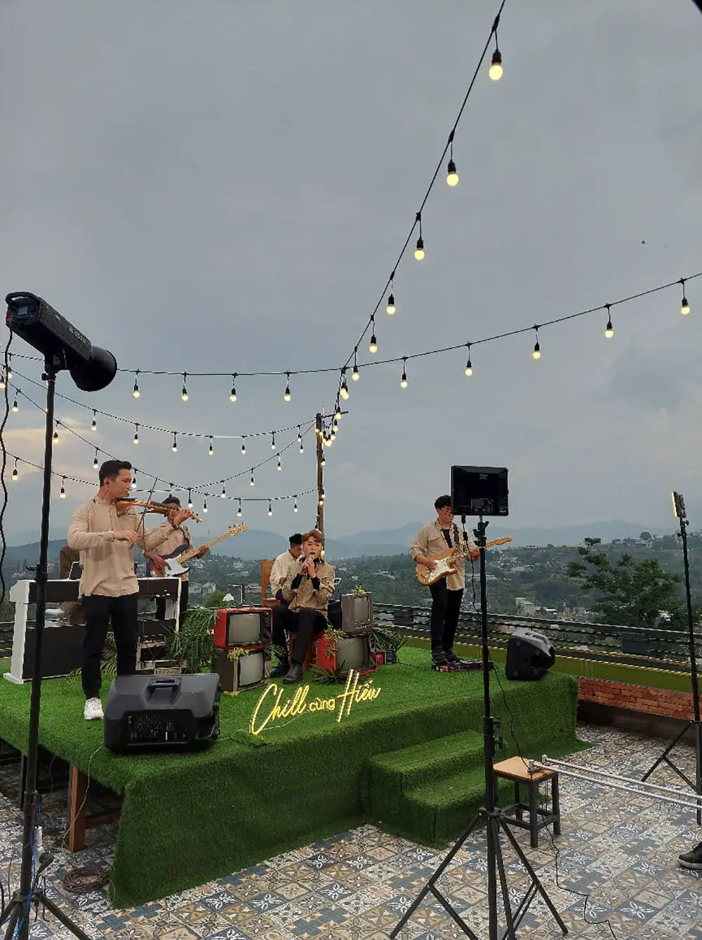 Đắm m&igrave;nh v&agrave;o thi&ecirc;n nhi&ecirc;n Bảo Lộc tại Cafe Đồi &Ocirc;ng Thoại 5