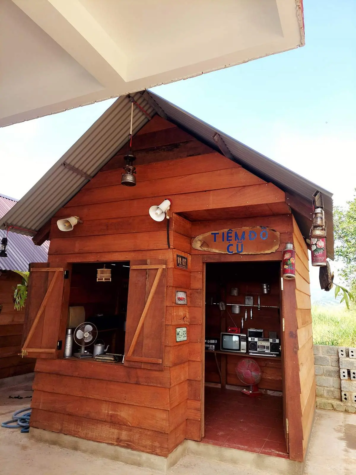 Đắm m&igrave;nh v&agrave;o thi&ecirc;n nhi&ecirc;n Bảo Lộc tại Cafe Đồi &Ocirc;ng Thoại 11