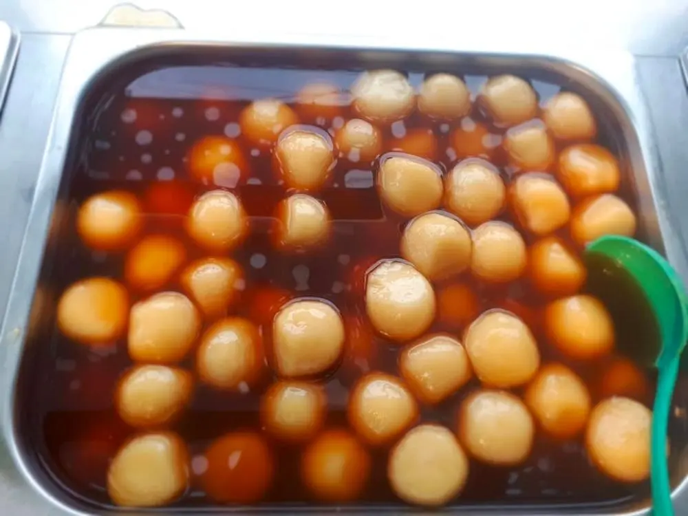 Đến Ch&egrave; Thảo Uy&ecirc;n thưởng thức m&oacute;n tr&aacute;ng miệng thơm lừng, b&eacute;o ngậy 5