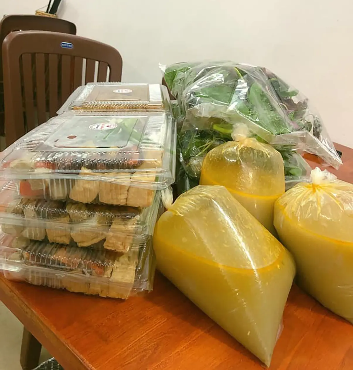 Đến ngay Lẩu Cua Đồng thưởng thức nồi lẩu n&oacute;ng hổi si&ecirc;u hấp dẫn 6