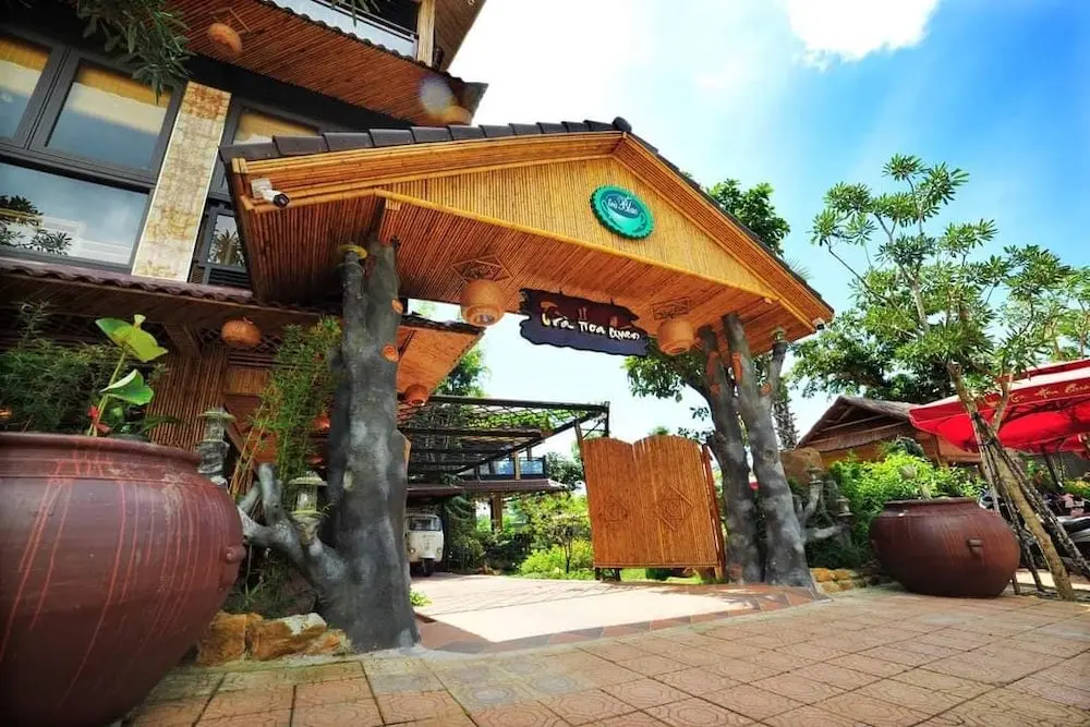 Đến ngay Tr&agrave; Hoa Qu&aacute;n thưởng thức c&aacute;c sản vật của n&uacute;i rừng T&acirc;y Nguy&ecirc;n 2