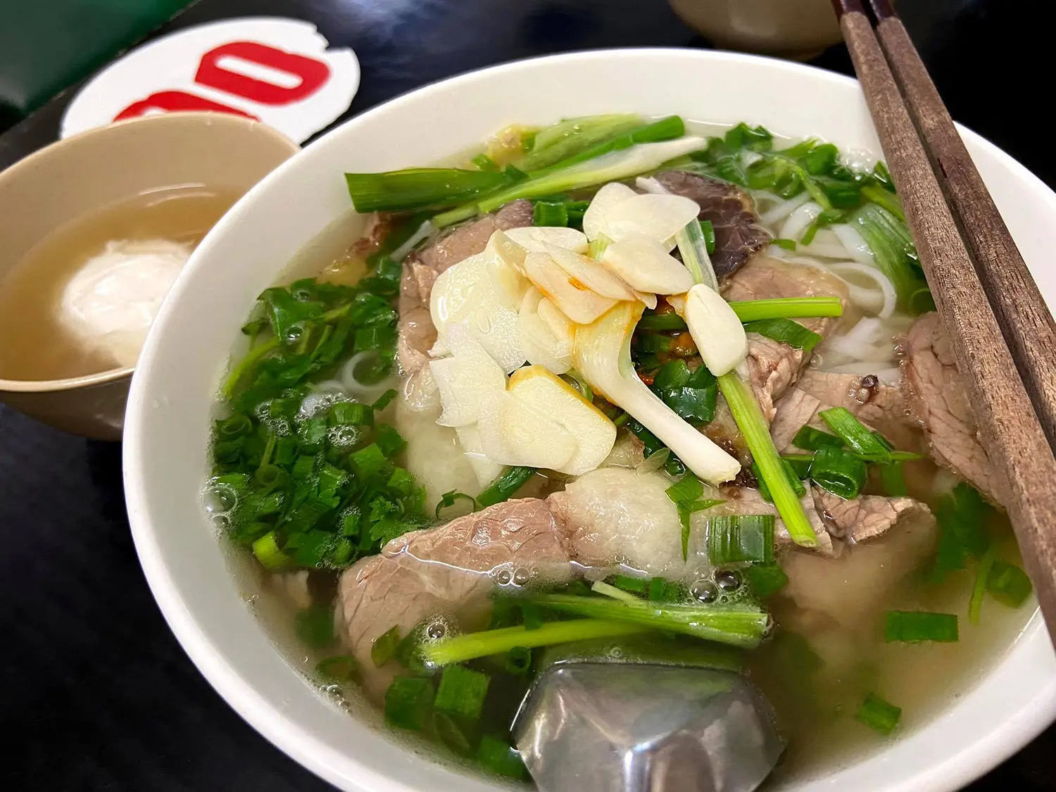 Top qu&aacute;n phở Bảo Lộc chiếm trọn tr&aacute;i tim c&aacute;c t&iacute;n đồ ẩm thực 7