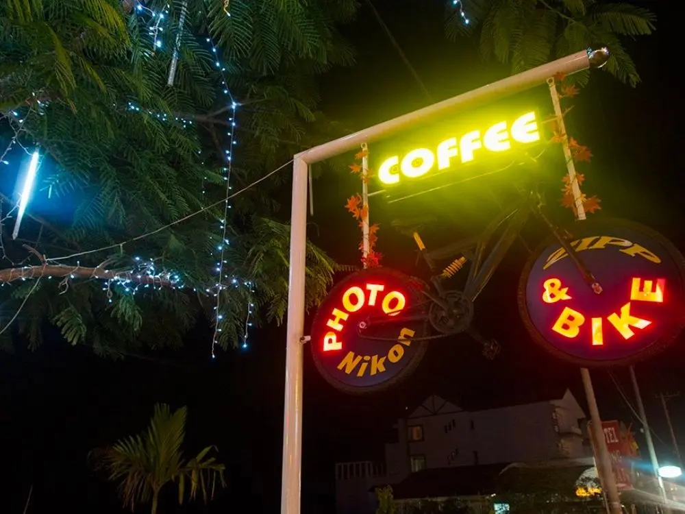 Trải nghiệm Photo Bike Coffee, kh&ocirc;ng gian c&agrave; ph&ecirc; cực chất tại Bảo Lộc 2