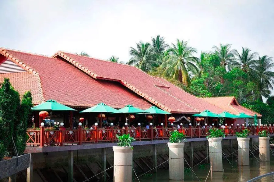 Bỏ t&uacute;i 7 nh&agrave; h&agrave;ng Bến Tre view s&acirc;n vườn nổi tiếng gần xa 2