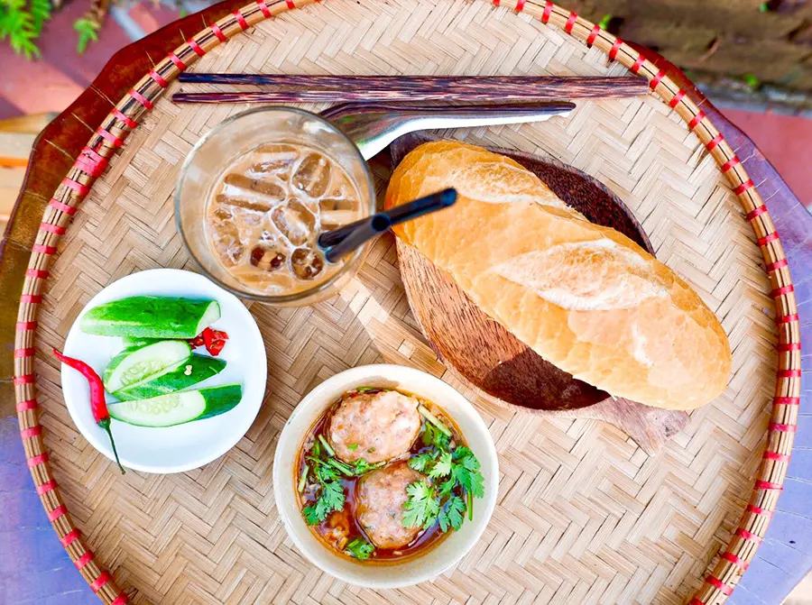 Cafe s&acirc;n vườn l&ograve; gạch Bến Tre v&agrave; những trải nghiệm si&ecirc;u th&uacute; vị 10