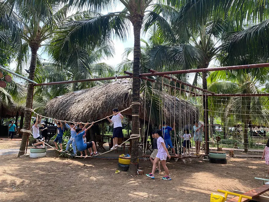 Đến l&agrave;ng sinh th&aacute;i ẩm thực Qu&ecirc; Dừa Bến Tre thưởng thức đặc sản truyền thống 12