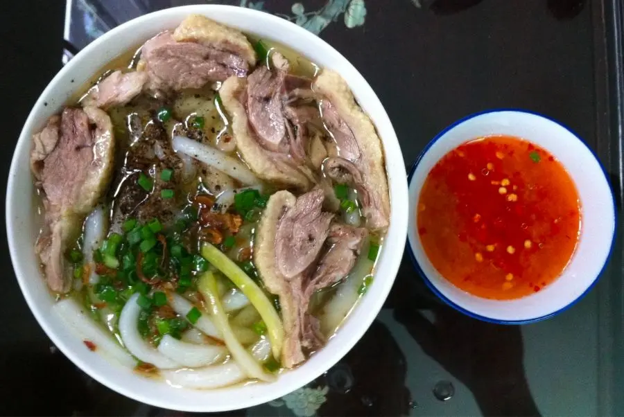 Kh&aacute;m ph&aacute; b&aacute;nh canh bột xắt Bến Tre đ&atilde; ăn l&agrave; chỉ c&oacute; ghiền 5