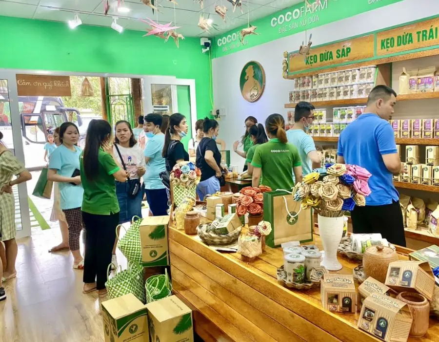 T&igrave;m hiểu Cocofarm Store với loạt sản phẩm kẹo dừa ngon ngọt 2