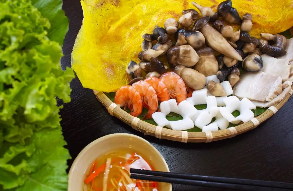 Thưởng thức bánh xèo nấm mối Bến Tre ngon có tiếng tại xứ dừa
