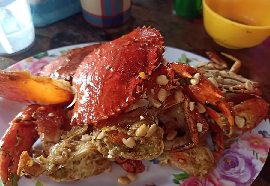 Review đi biển Thạnh Ph&uacute; ăn hải sản ngon, rẻ c&ugrave;ng c&ocirc; bạn Huyền Nhi 5