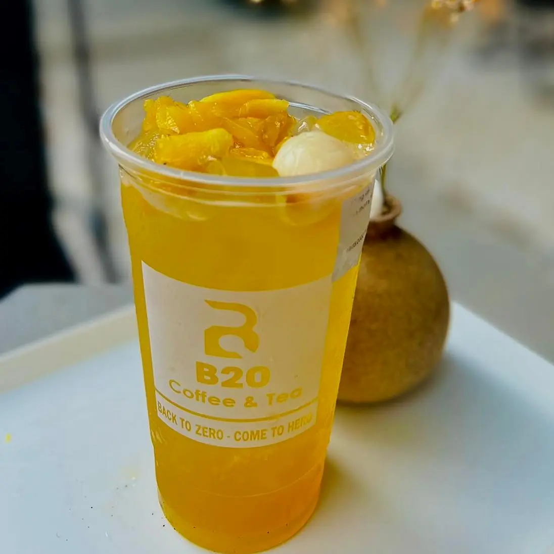 B20 Coffee Tea quán cà ph&ecirc; được giới trẻ Bình Dương săn đón 7