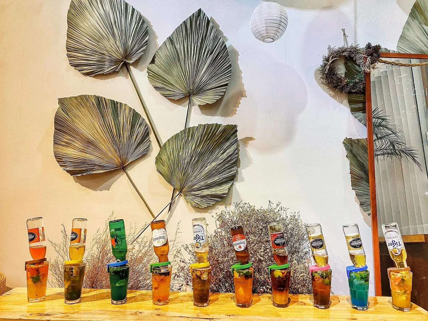 Đến ngay Art House Coffee như lạc v&agrave;o studio xịn s&ograve; 18
