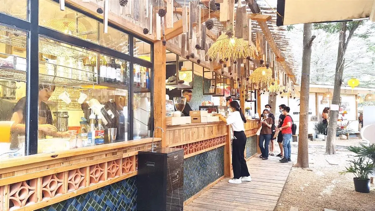 Đến ngay D'LatCha Tea Bistro đậm chất của một Đ&agrave; Lạt thu nhỏ 5