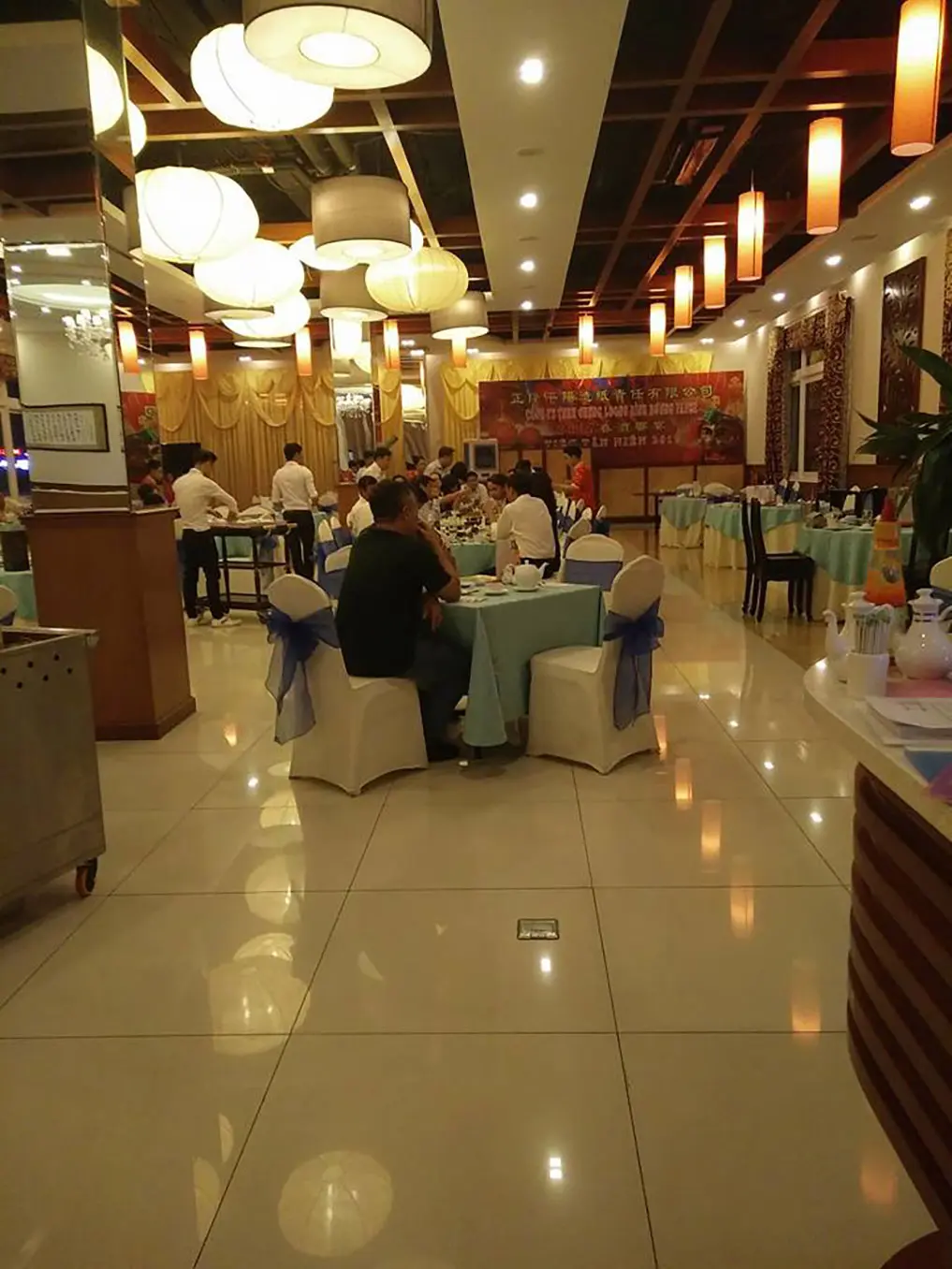Dừng ch&acirc;n tại nh&agrave; h&agrave;ng Jade Palace trải nghiệm ẩm thực Trung Hoa truyền thống 3