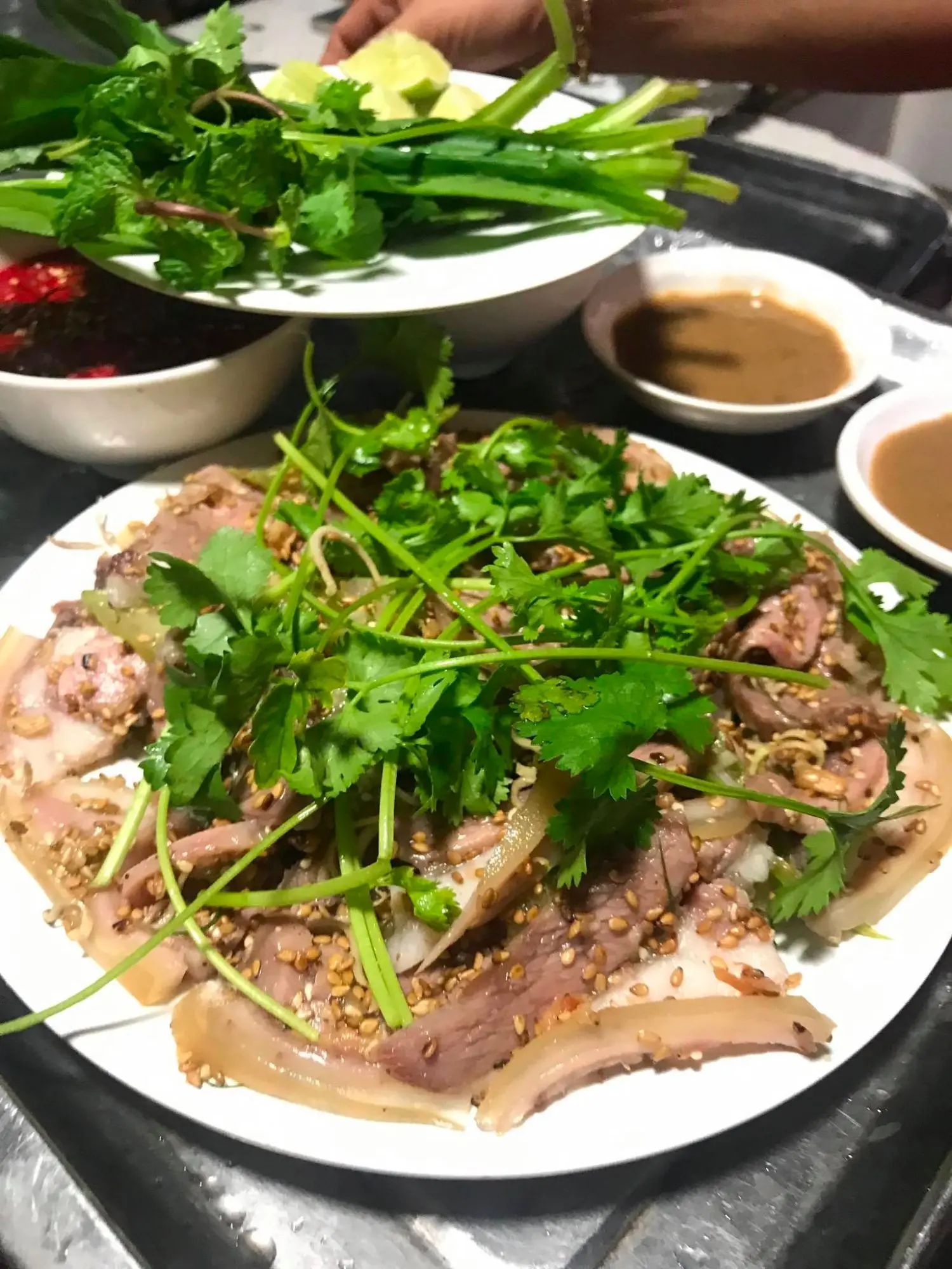 Gh&eacute; Nh&agrave; h&agrave;ng d&ecirc; C&uacute;c Phương thưởng thức đặc sản Ninh B&igrave;nh hấp dẫn 4