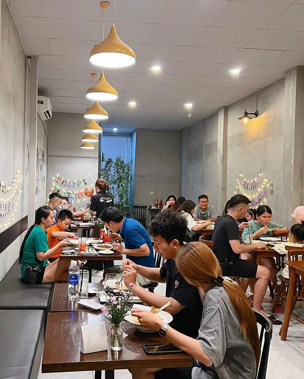 Gh&eacute; Piichi Steak tha hồ thưởng thức những m&oacute;n b&iacute;t tết thơm ngon 3