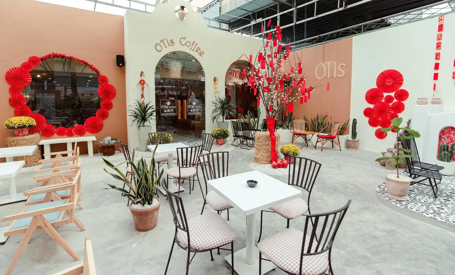 Kh&aacute;m ph&aacute; Otis Coffee như được lạc v&agrave;o một Ma Rốc thu nhỏ 4
