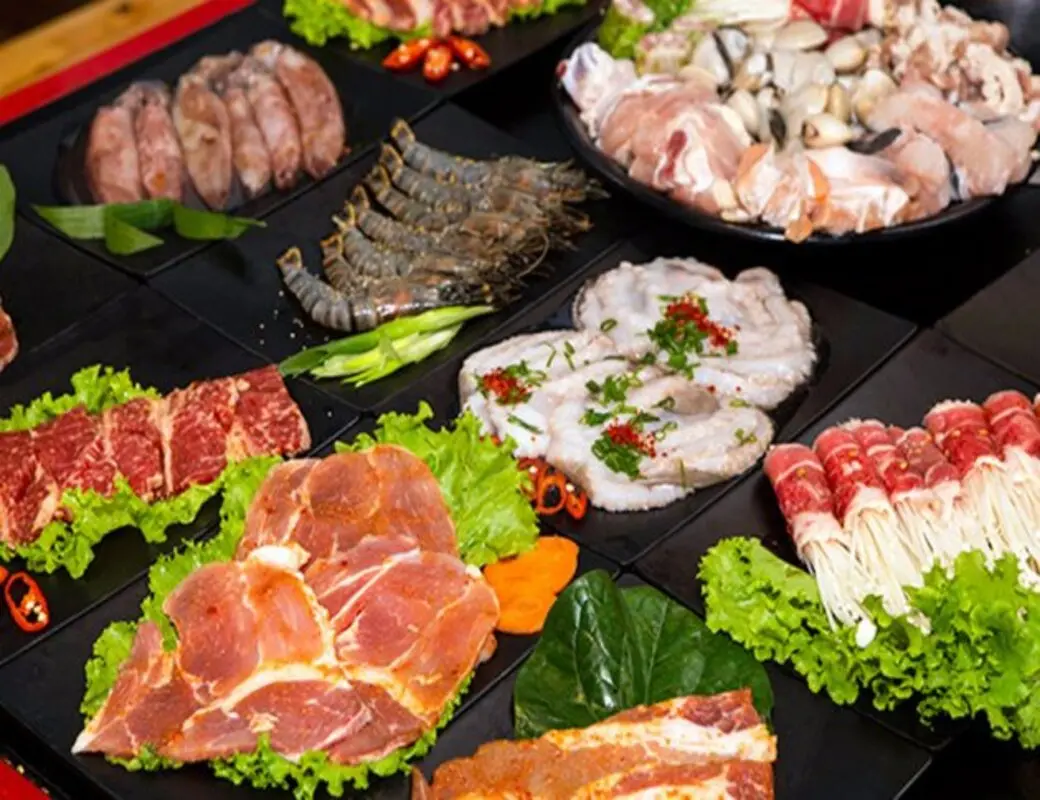 Top 7 qu&aacute;n hải sản B&igrave;nh Dương thu h&uacute;t đ&ocirc;ng đảo thực kh&aacute;ch đến thưởng thức 8