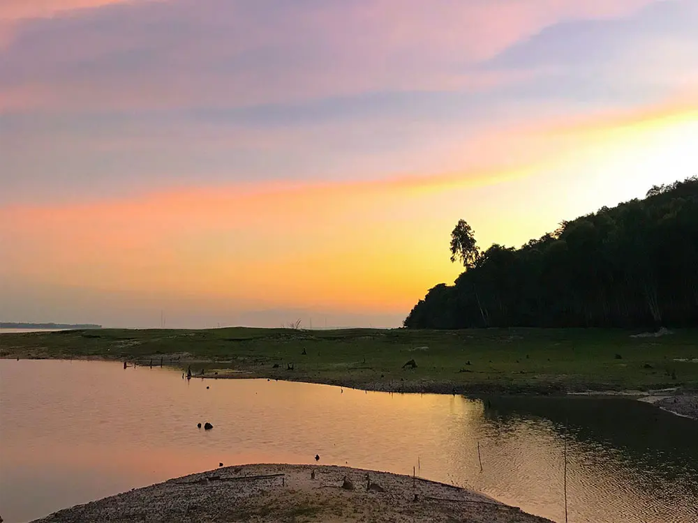 Cắm trại Hồ Dầu Tiếng, địa điểm cực chill b&ecirc;n cạnh S&agrave;i G&ograve;n 2