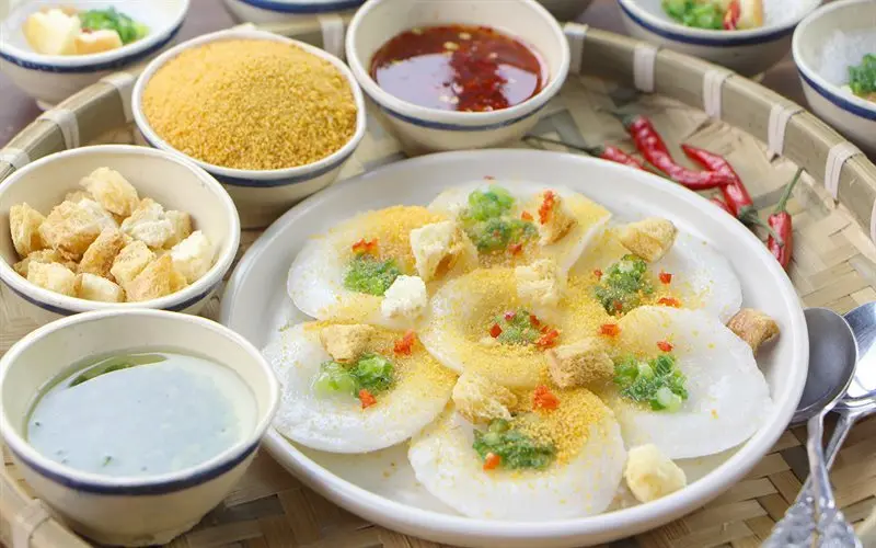 Săn l&ugrave;ng b&aacute;nh b&egrave;o b&igrave; từ g&aacute;nh h&agrave;ng rong th&agrave;nh đặc sản trứ danh B&igrave;nh Dương 2