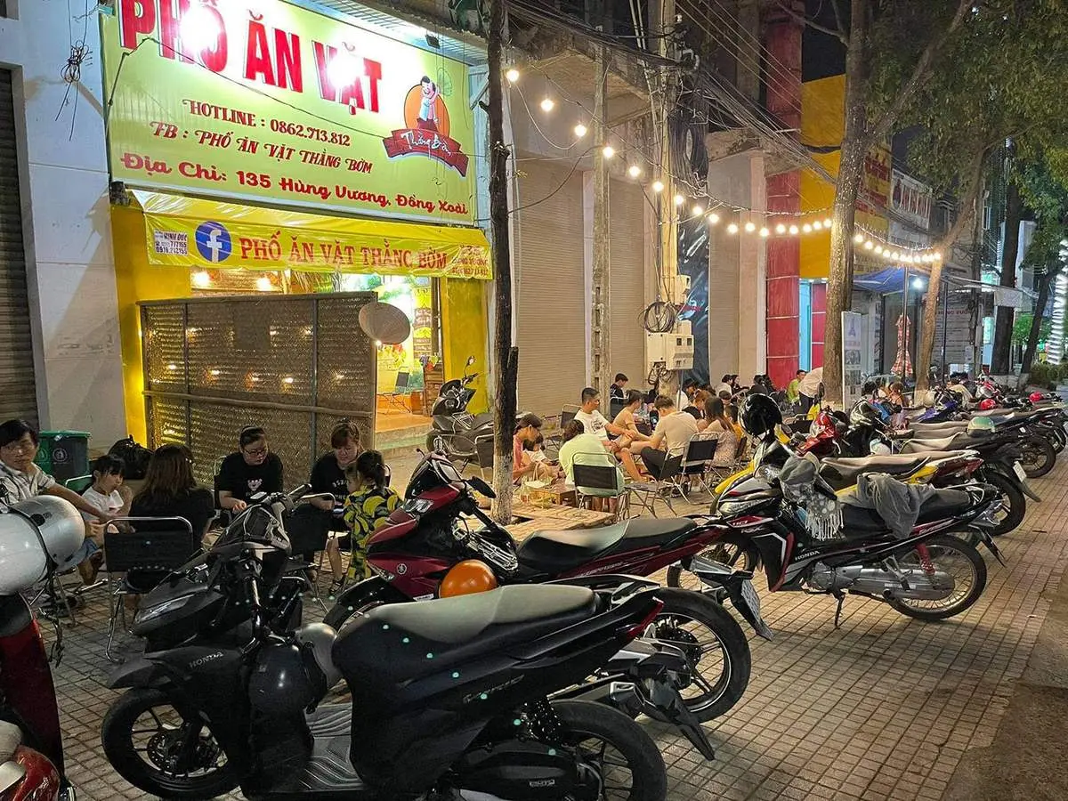 Gh&eacute; Phố ăn vặt thằng Bờm kh&aacute;m ph&aacute; toạ độ ăn uống si&ecirc;u hấp dẫn 10