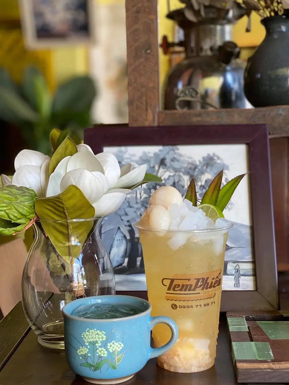 Gh&eacute; Tem Phiếu Cafe t&igrave;m về chốn b&igrave;nh y&ecirc;n giữa th&agrave;nh phố x&ocirc; bồ 5