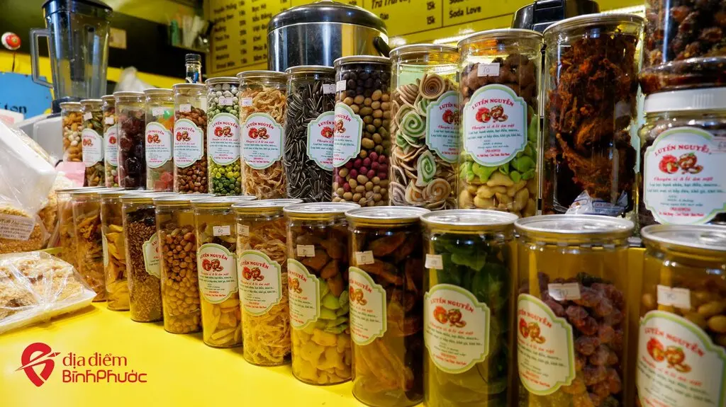 Khám phá Ô Tô Quán, không gian chill 'cực đã' ngay tại Bình Phước 4