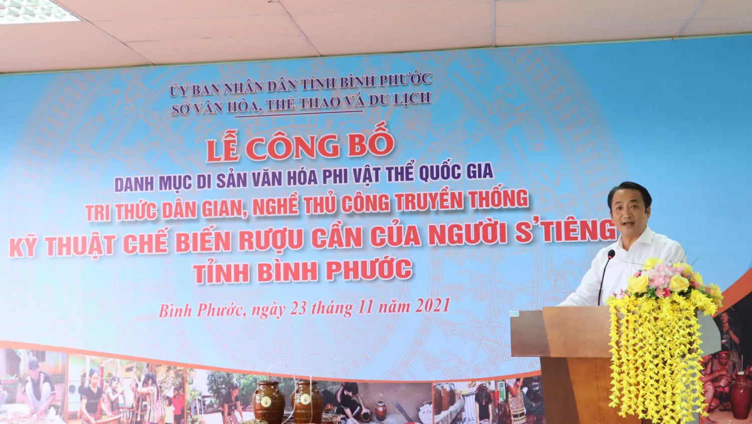 Thưởng thức Rượu cần v&agrave; kh&aacute;m ph&aacute; nền văn h&oacute;a đặc sắc nơi đ&acirc;y 4