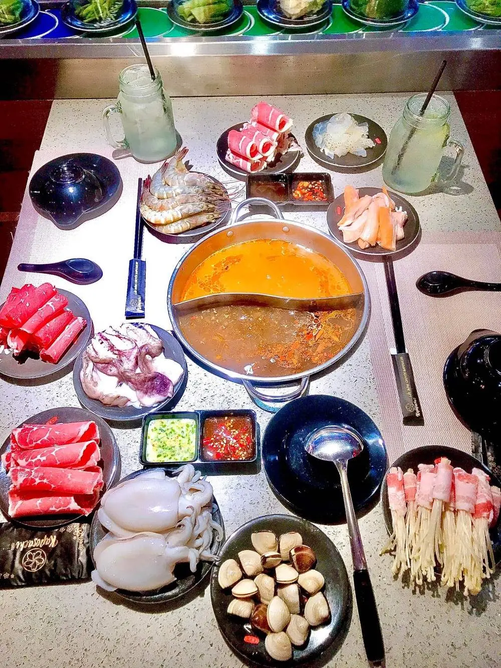 Trải nghiệm Lẩu băng chuyền Kaposachi ngon quên lối về 5