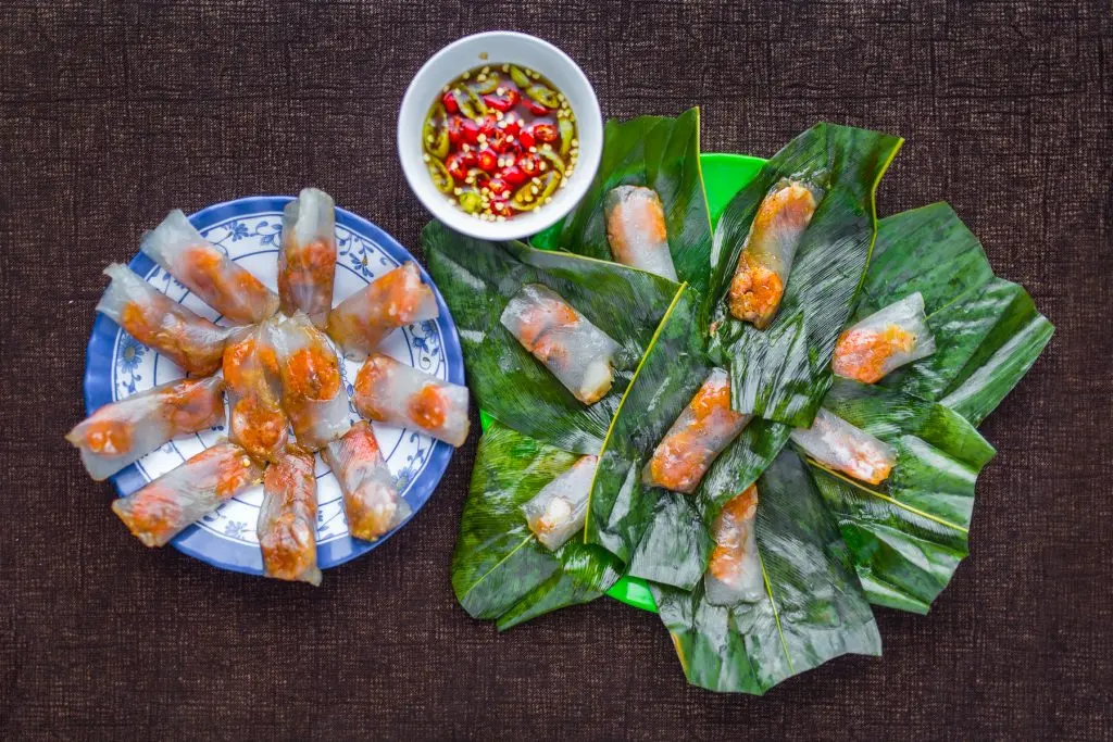 Tứ Hưng Quán thưởng thức ẩm thực Huế tại Bình Phước 3
