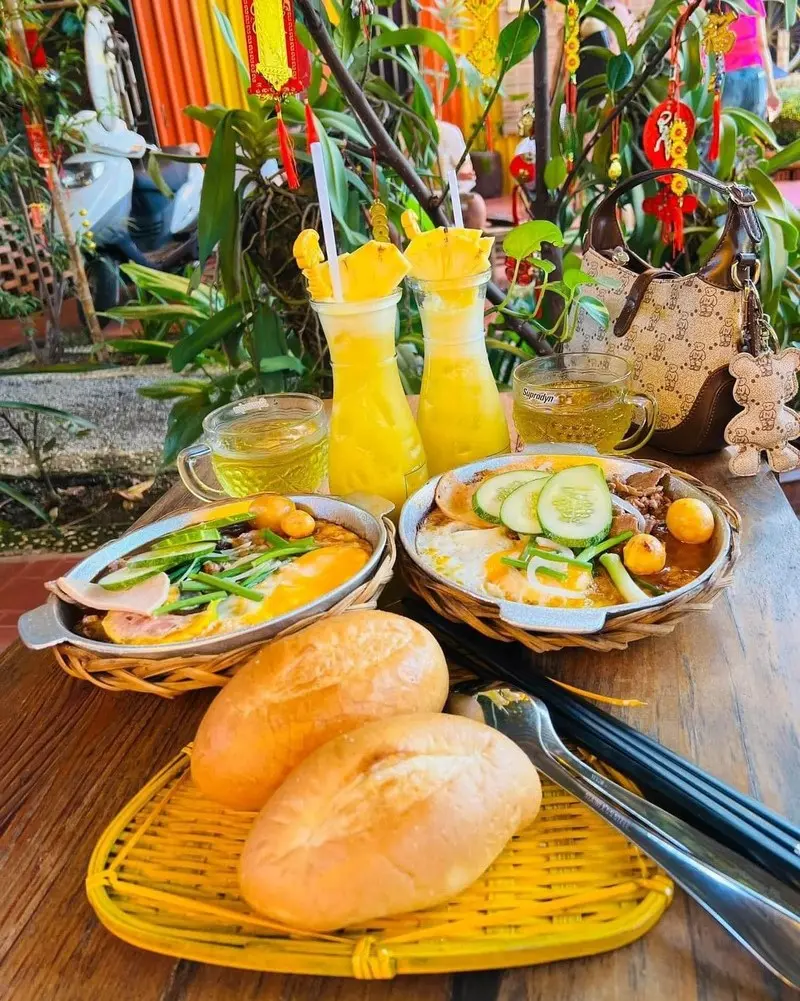 Vườn Nh&agrave; &Uacute;t, Hội An thu nhỏ ngay giữa trung t&acirc;m th&agrave;nh phố Đồng Xo&agrave;i 4