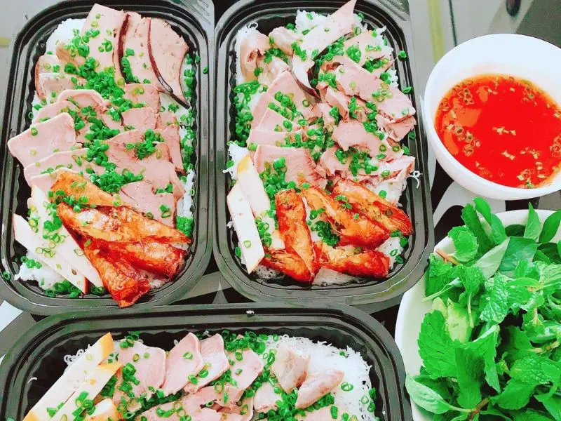 10 qu&aacute;n b&aacute;nh hỏi l&ograve;ng heo chuẩn vị B&igrave;nh Thuận h&uacute;t kh&aacute;ch gần xa 5